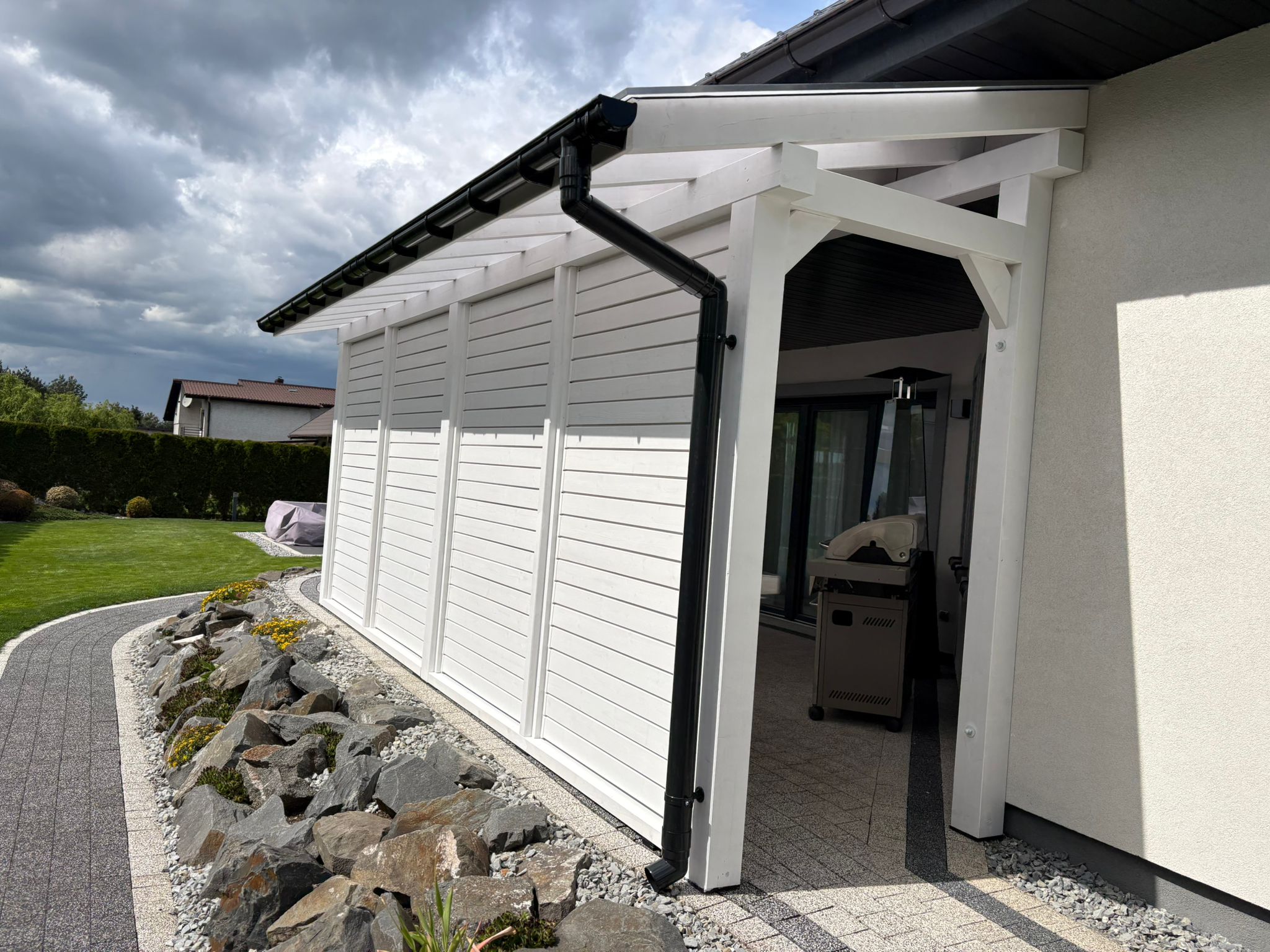 Realizacja DrewMasiv — pergola ogrodowa